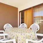 Spacious Sleeps 4 By The
